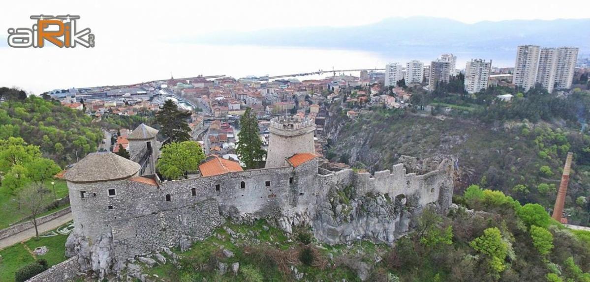 Apartmani Lucin Rijeka Eksteriør bilde